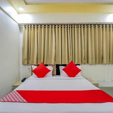 Collection O Hotel Alice Ahmedabad Exterior foto