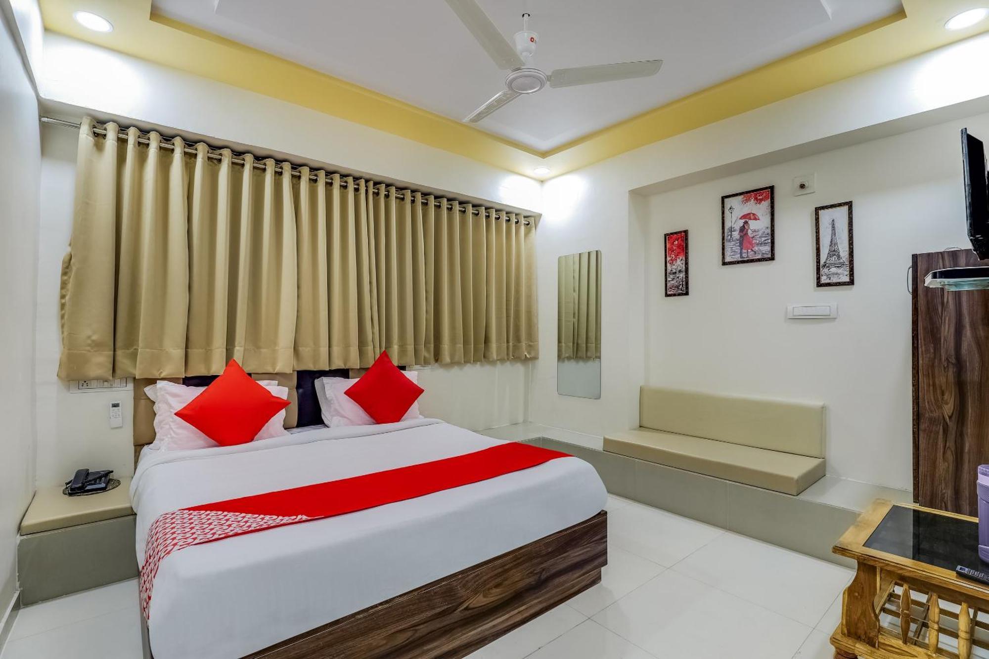 Collection O Hotel Alice Ahmedabad Exterior foto
